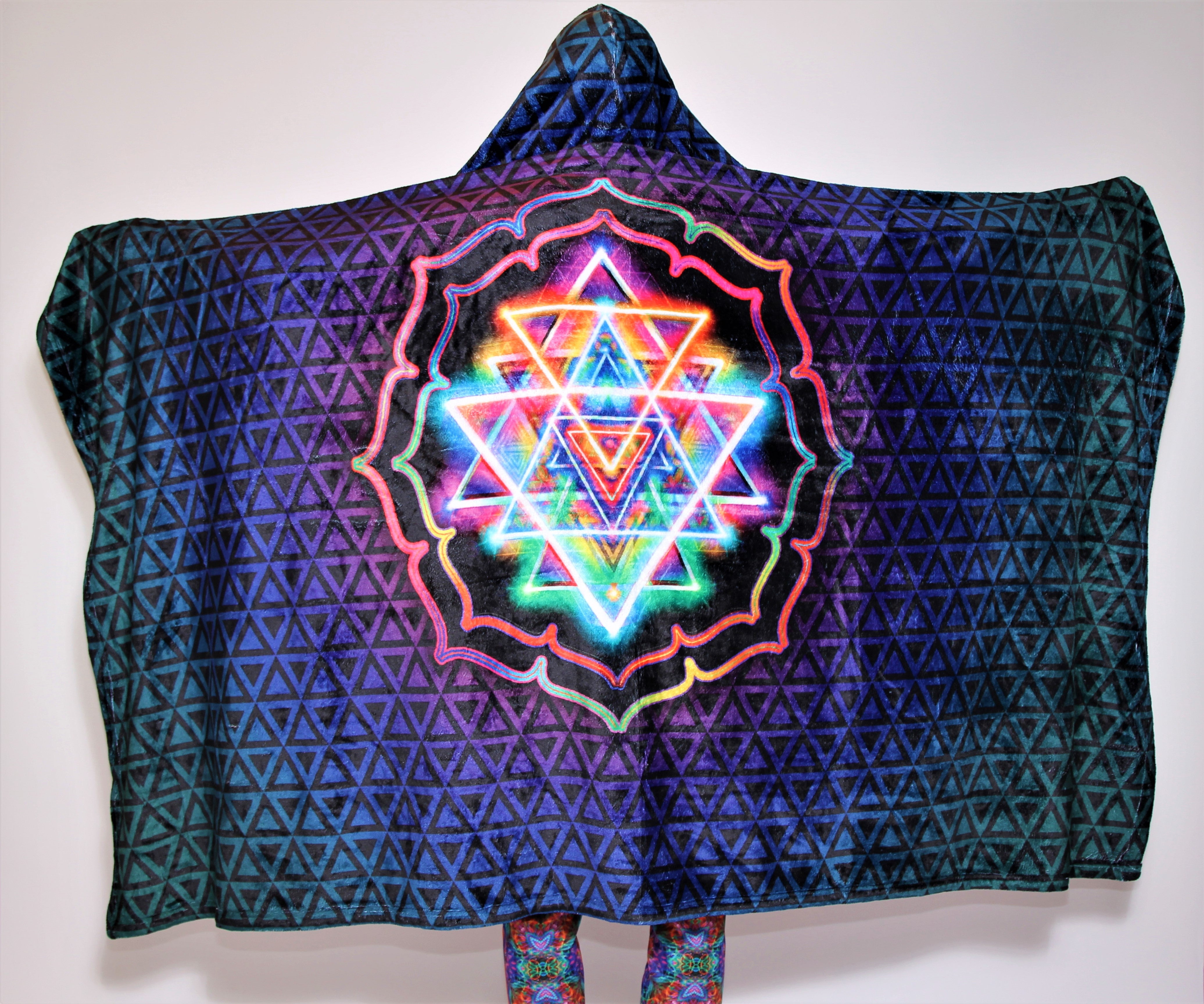 Shri Yantra Hood Banket 60" x 80"