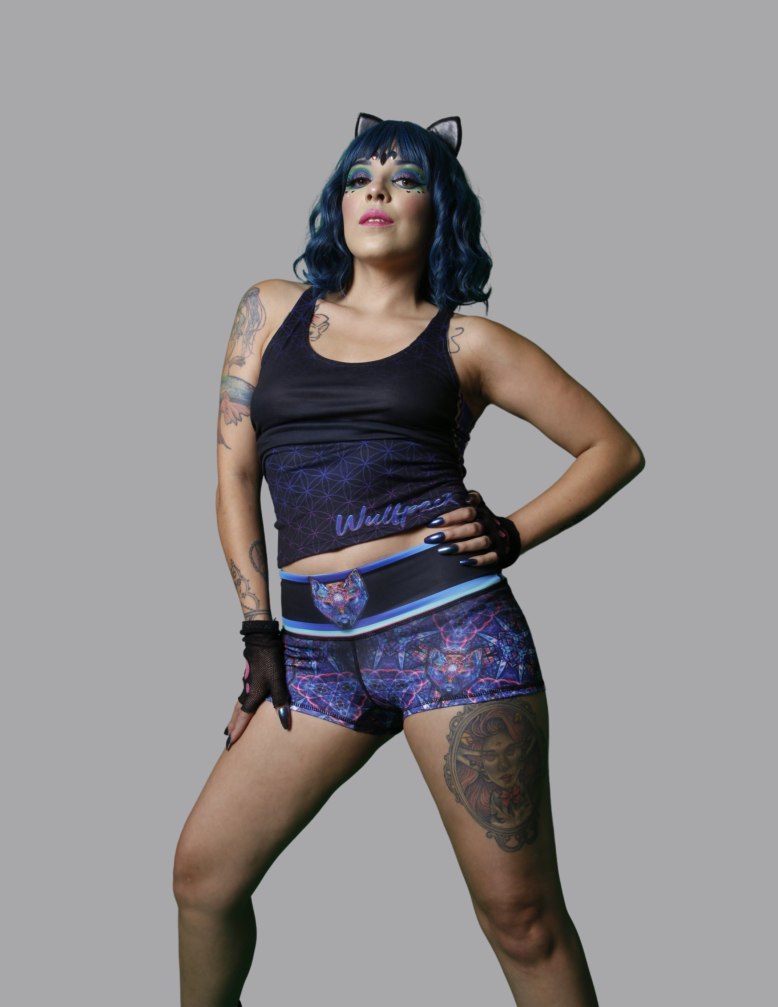 Wulfpack Crop Shorts 2